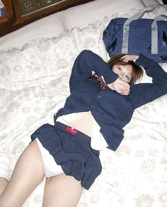 The Beauty of Amateur Japanese Teens 7 porn pictures