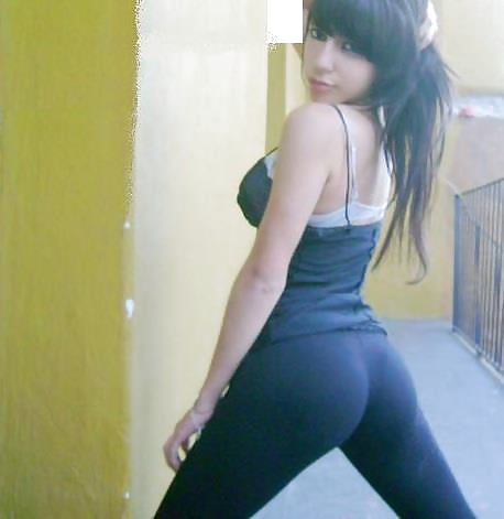 Yoga pants 10 porn pictures