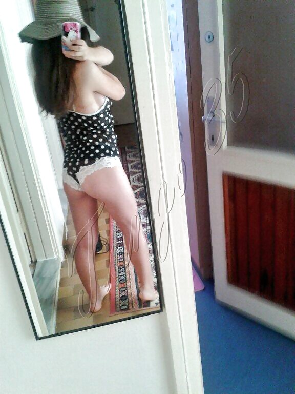 Turkish Teen Cansu porn pictures