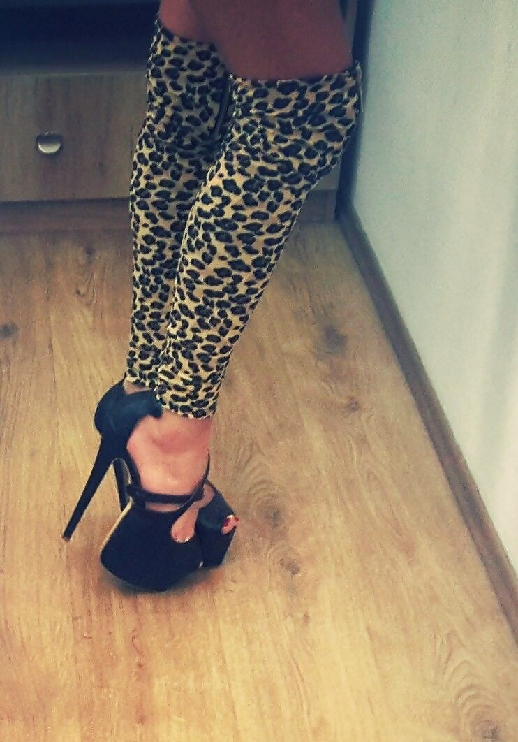 Sexy Escorts 5 porn pictures