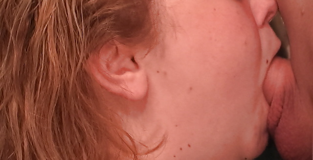 15Dec2004-LibbyM(20) & I(27)-Pemberton,NJ porn pictures