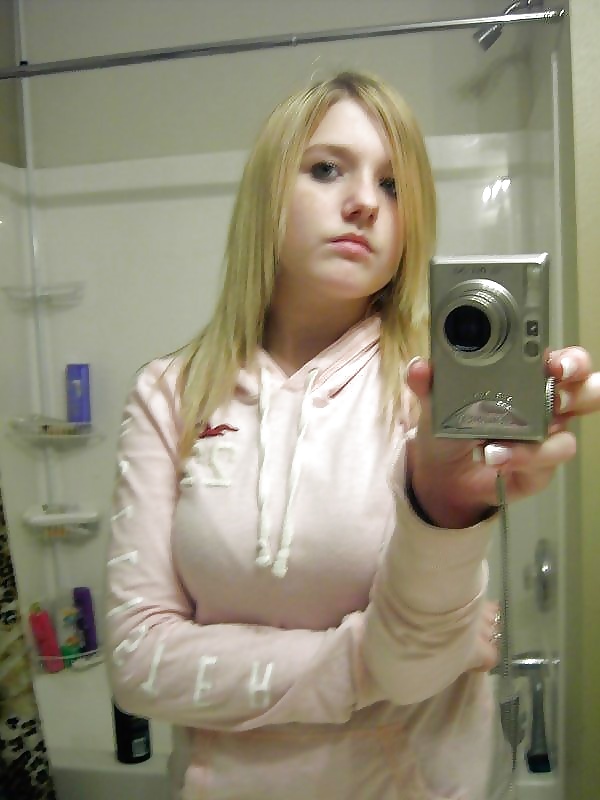 Blonde teen Cam1 porn pictures