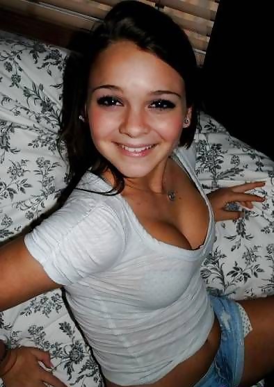 White girl Selfies porn pictures