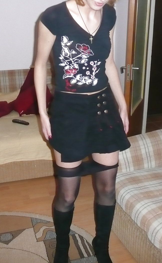 Andreea 31y porn pictures