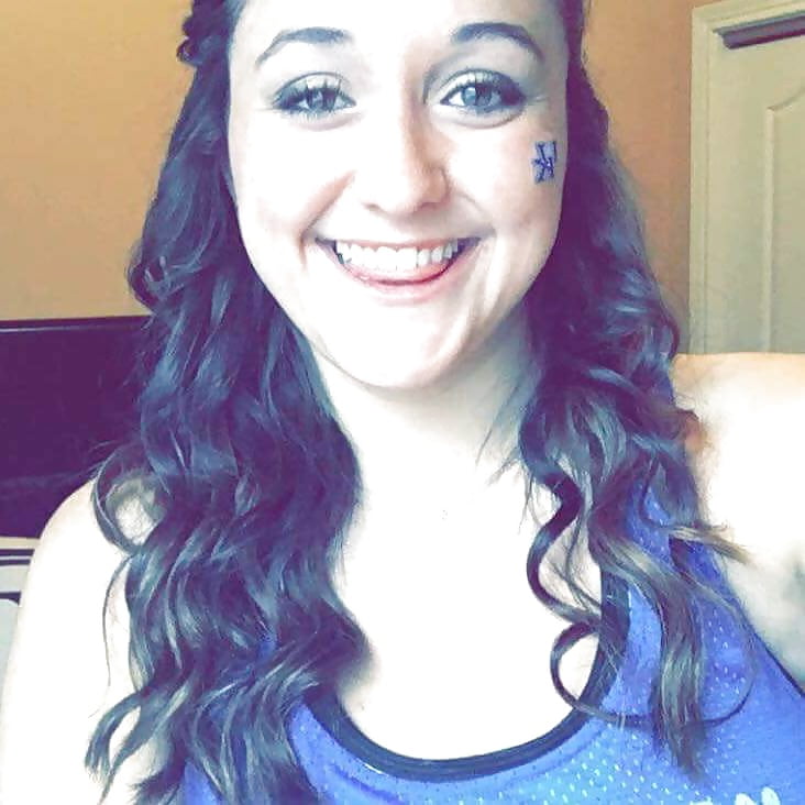 hot college slut Kate exposed porn pictures