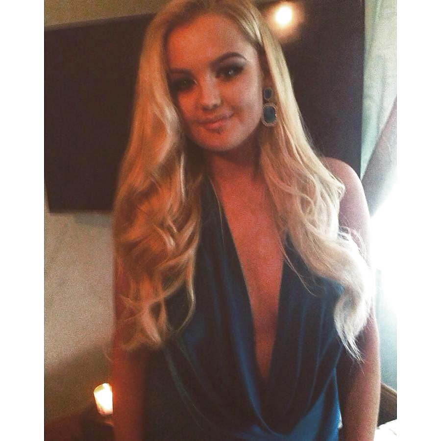 Hot Dublin teens ( please comment) porn pictures