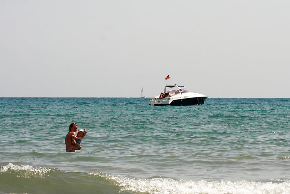 amateur breasts cunts nude bikini teens 2 porn pictures