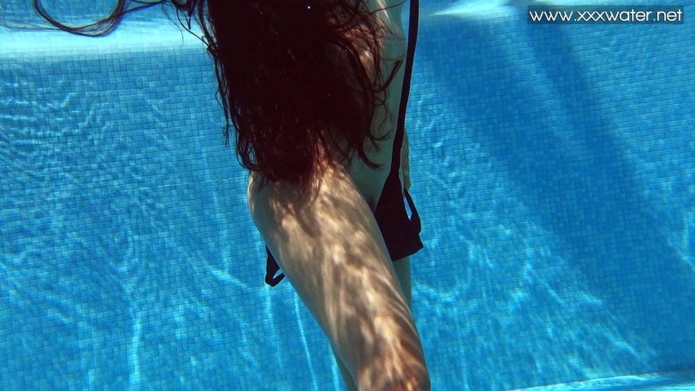 Andreina De Luxe Pt 2 Underwatershow 70 Pics Xhamster