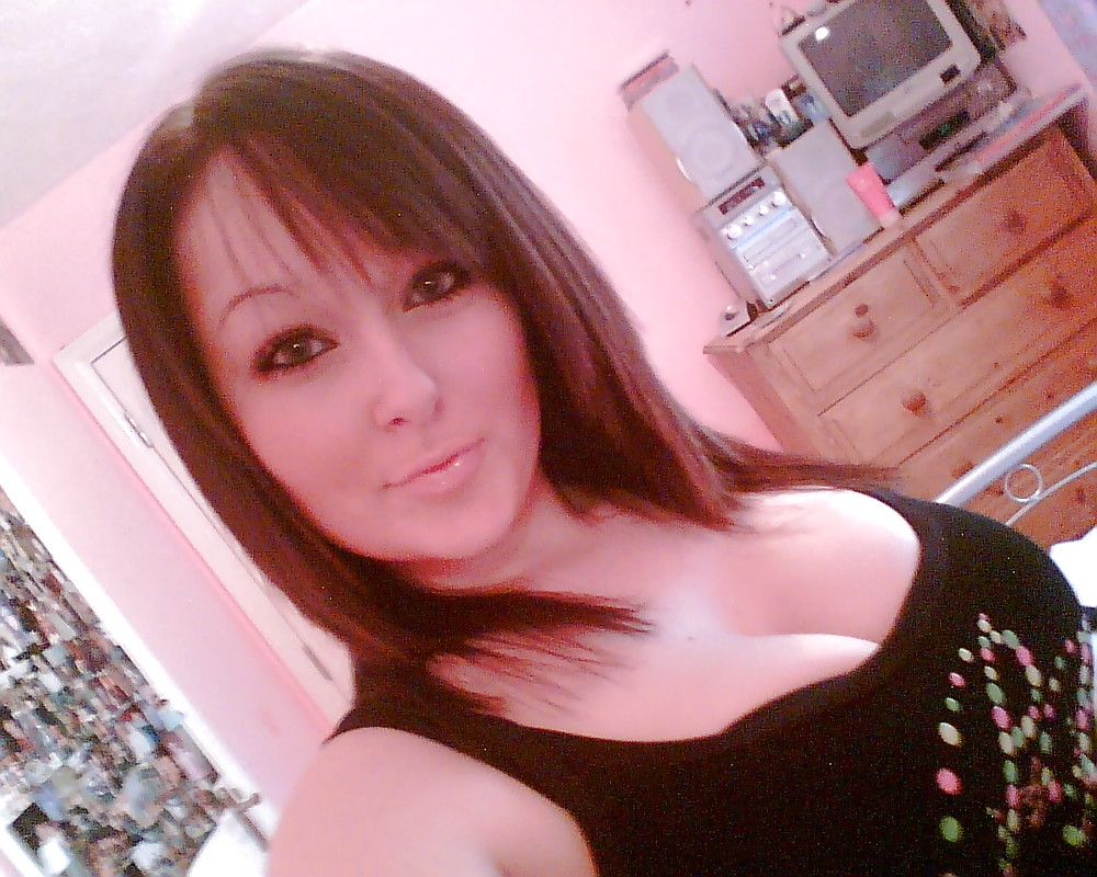 another UK hottie porn pictures