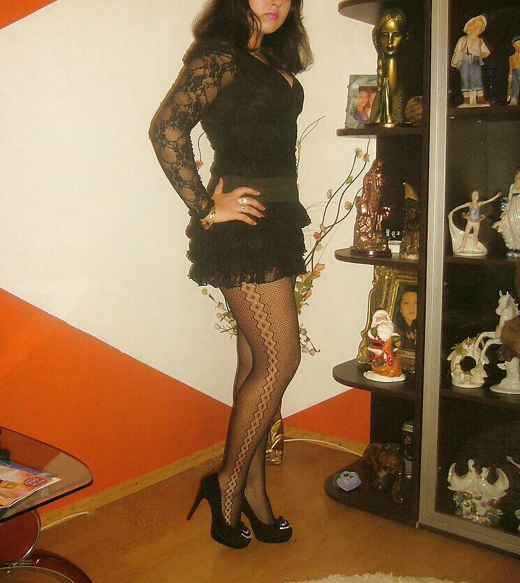 Ceren Turkish Lady in Nylons porn pictures