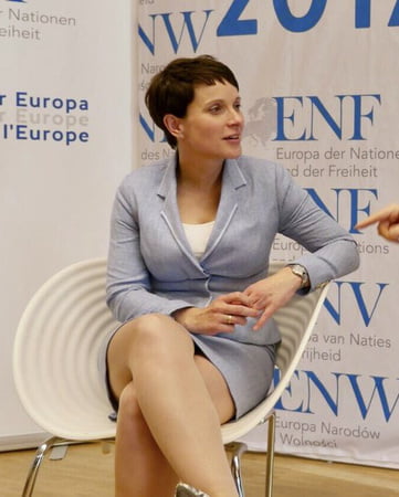 Porno frauke petry Deutsche Politikerin