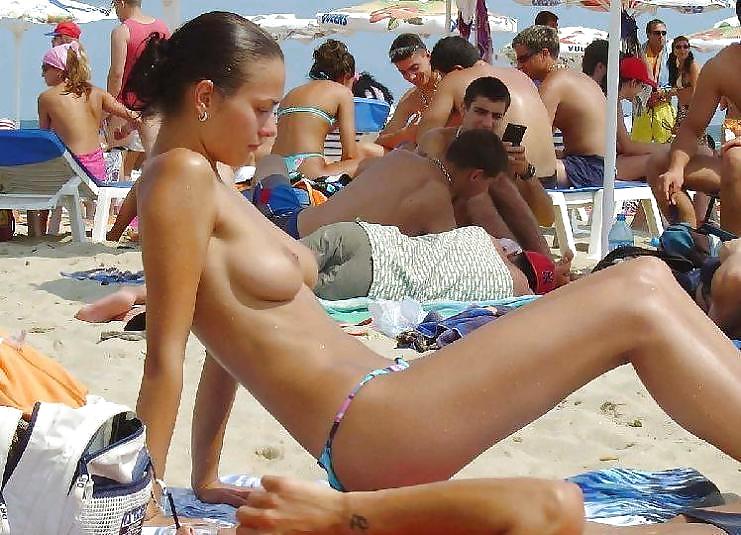 Beach Nude Teen porn pictures