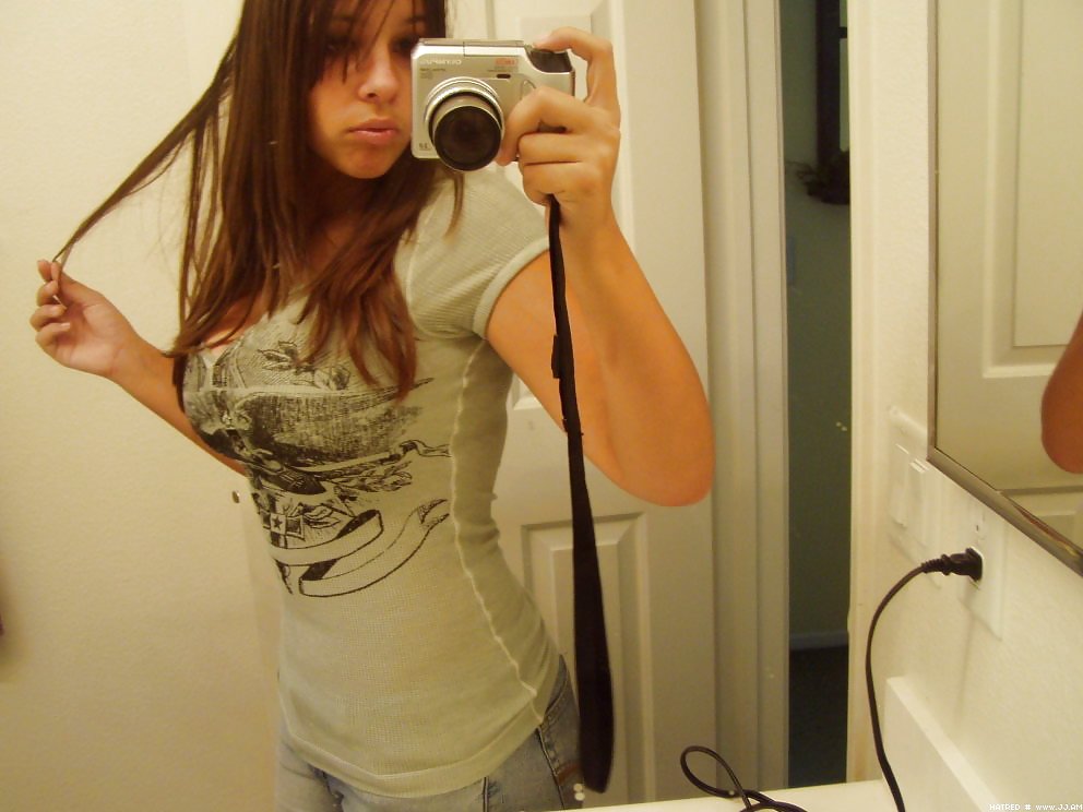 Beezy Bailey porn pictures
