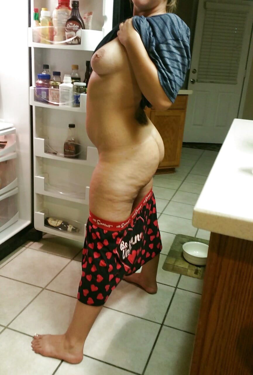 wife beautifull boobs ass & feet porn pictures