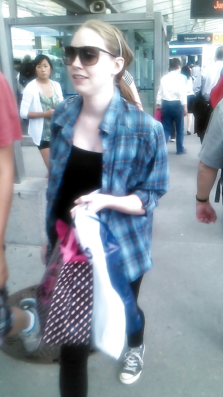 Voyeur - Another good day on transit porn pictures