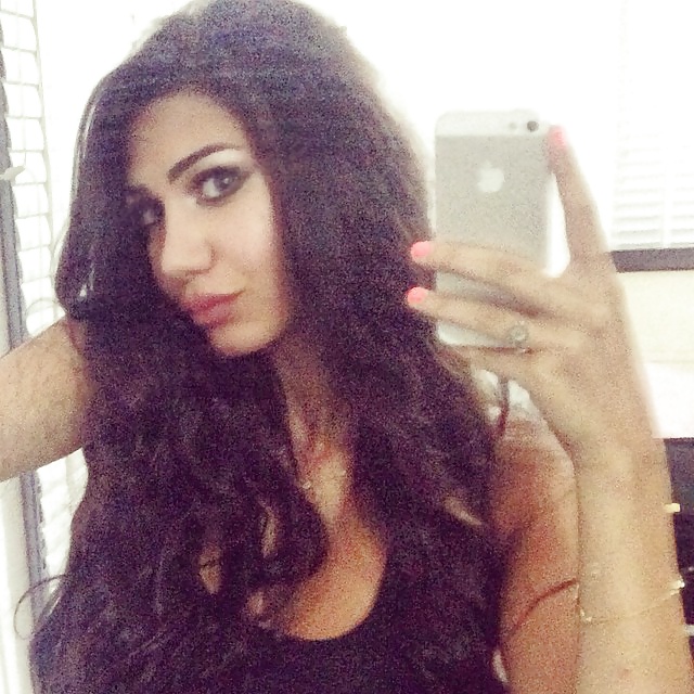 Arab beauty 35 - Cum on her porn pictures