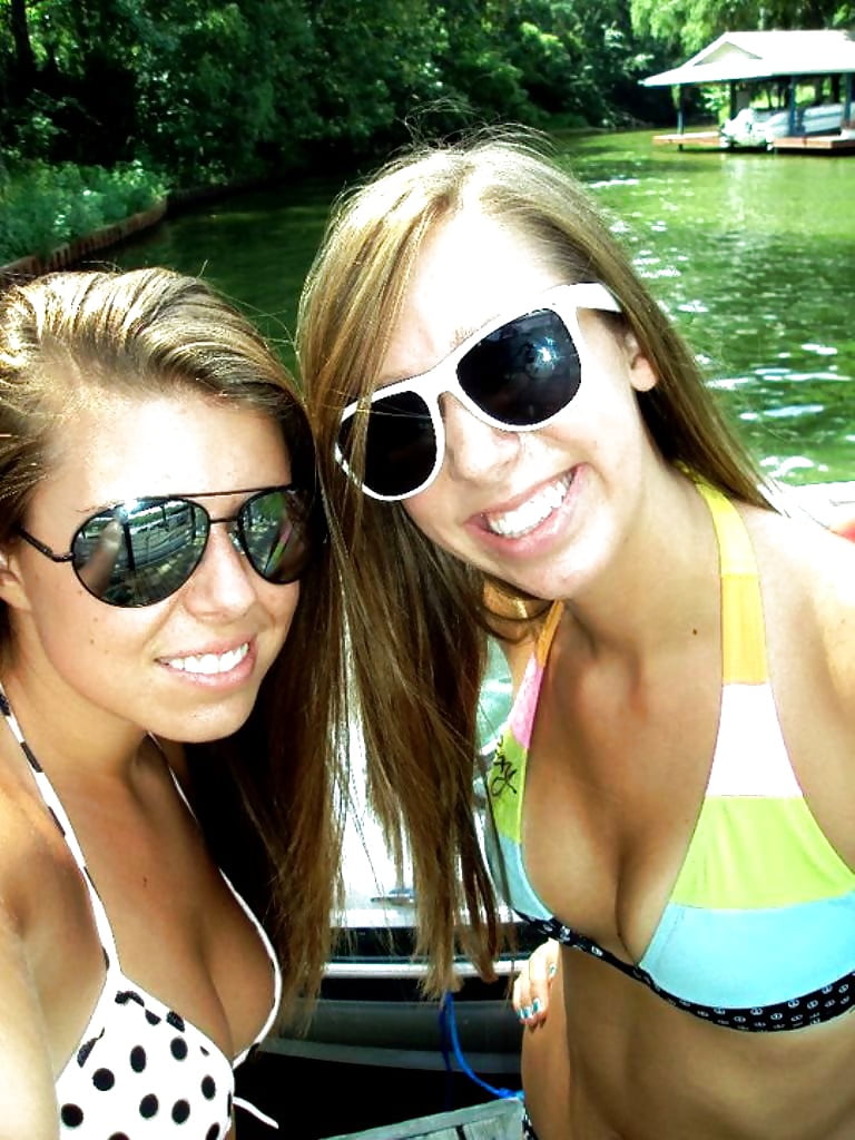 Sexy Teens Which and How? Comment! 2 porn pictures