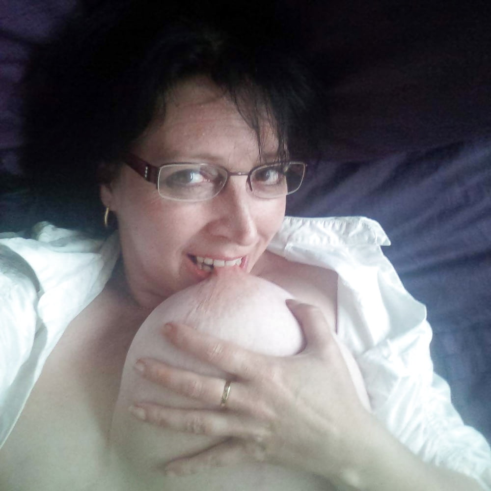 V from Facebook porn pictures