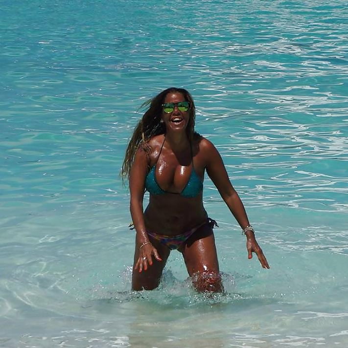 Italian MILF  Ada fb porn pictures