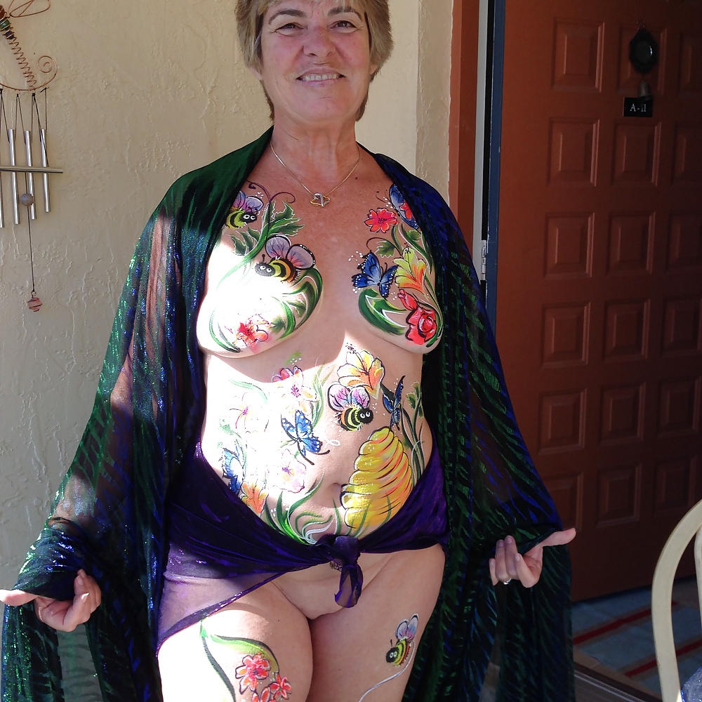 She will show you her body...just ask! porn pictures