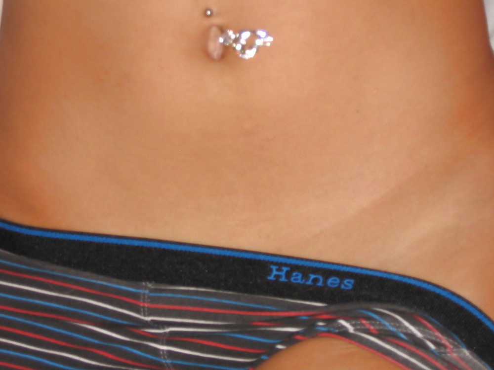 Pretty Amateur Brunette 37 porn pictures