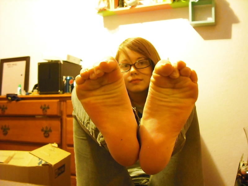 Teen Feet porn pictures