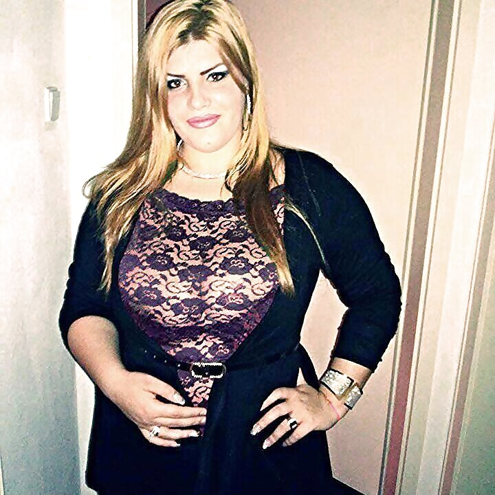 Romanian Huge Tits Amateur 39 porn pictures