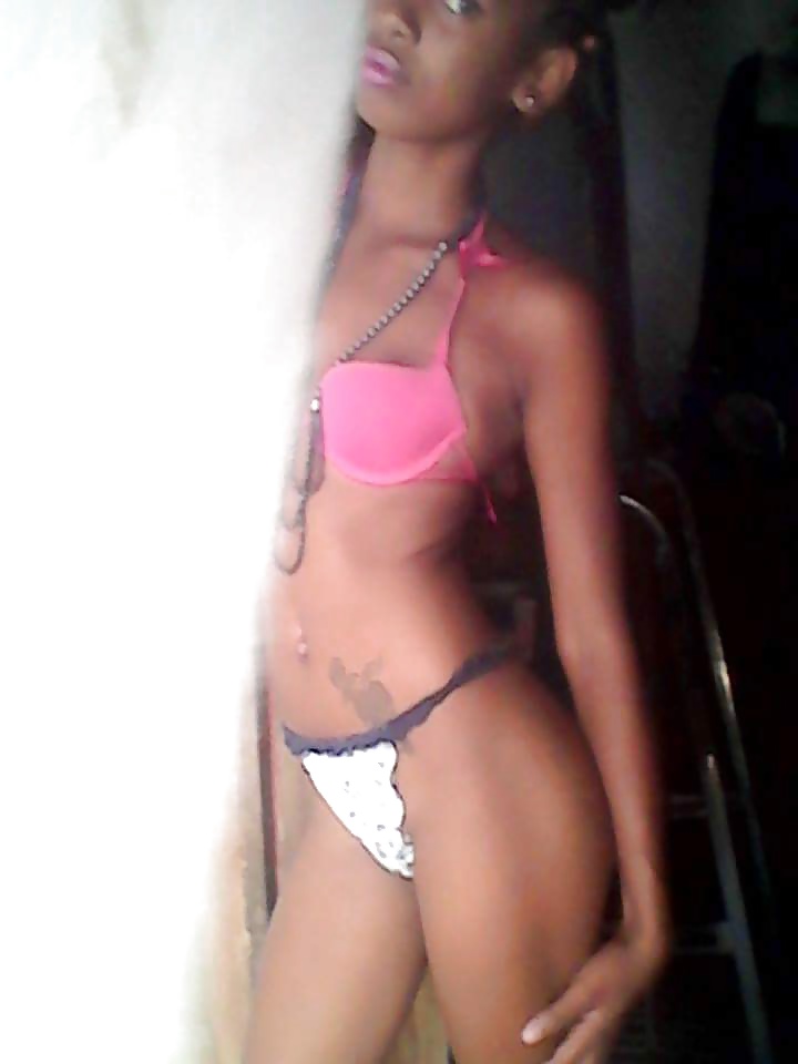 or nella malgache grosse salope porn pictures