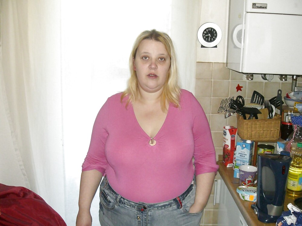 Sex Pig Slut Fat Wife From SmutDates.com porn pictures
