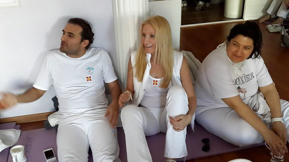 Turkish Yoga porn pictures