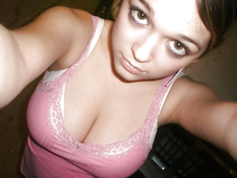 Hot Chicks porn pictures