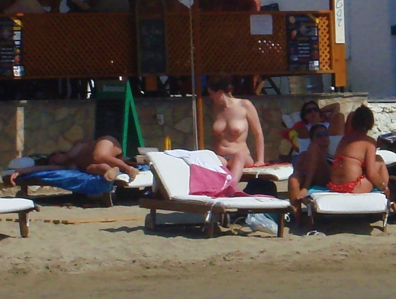 amateur breasts cunts nude bikini teens 2 porn pictures