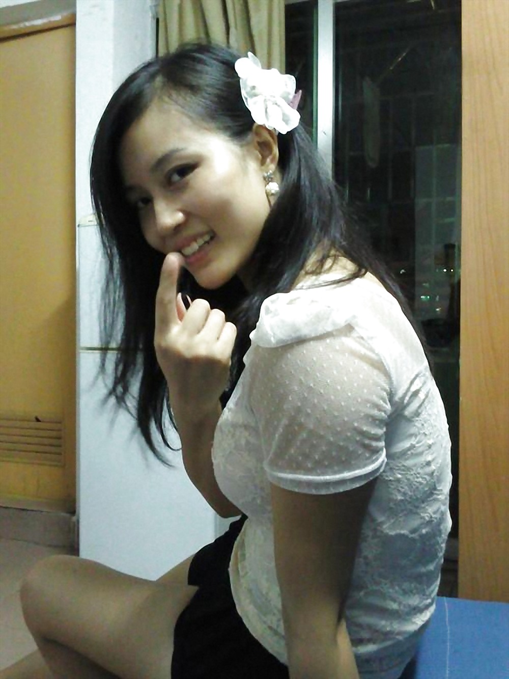 Chinese Wife porn pictures