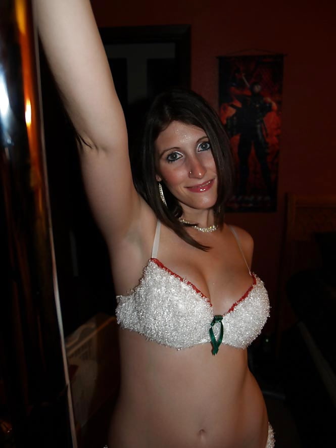 amateur brunette milf porn pictures