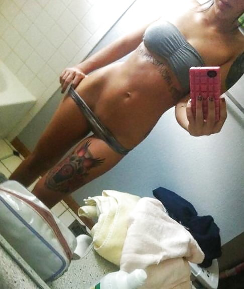 SELFIES 2 --mdm porn pictures