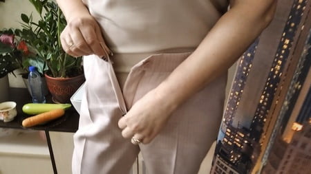 hot striptease and vegetables a fist in a mature wet cunt         