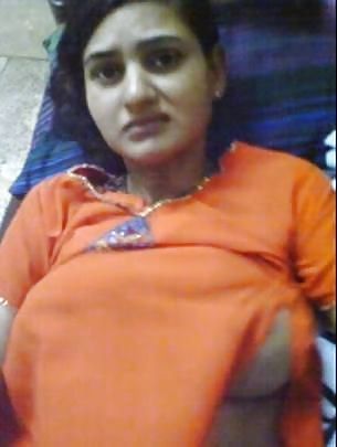 Baloch Girl Scandal by Desi Cock porn pictures