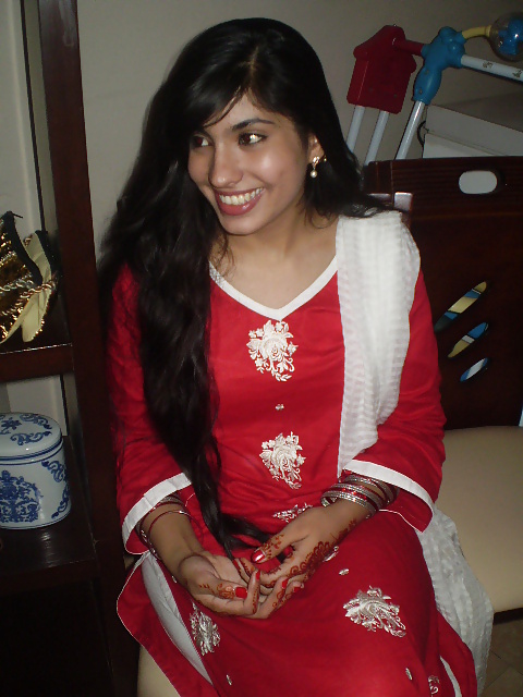 Double Dose of Indian Curry Cunts porn pictures