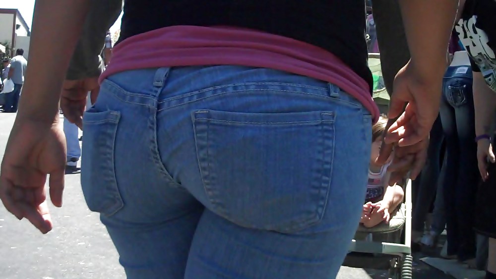 Real nice so fine sweet ass & bubble butt in jeans porn pictures