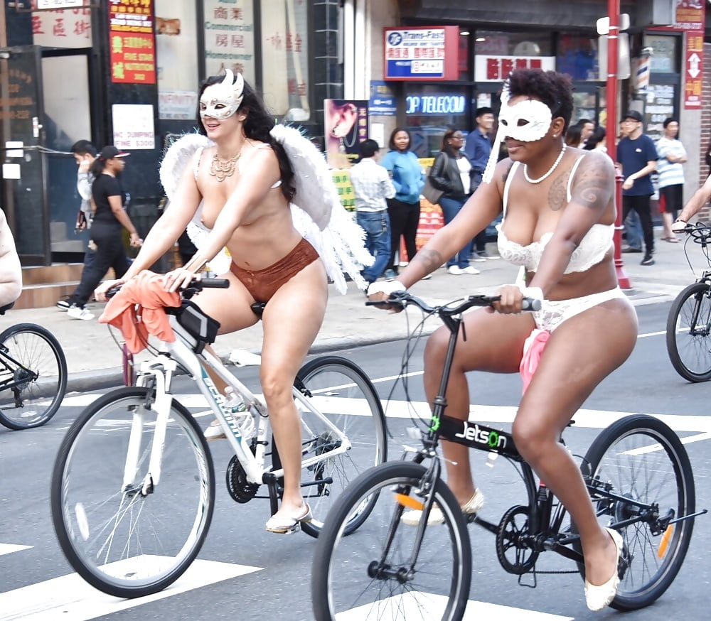 Naked bike ride cycling showing titis & pussies some cocks 2 porn pictures