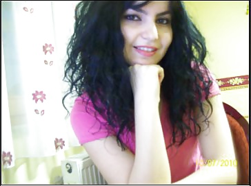 Arzu - Turk Orospulari porn pictures