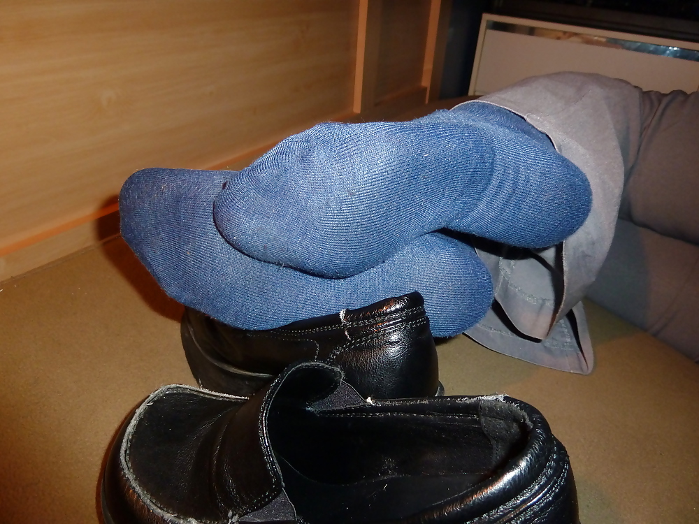 babysitter in wet socks porn pictures