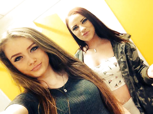 UK Facebook Teens - Bella & Bethany porn pictures
