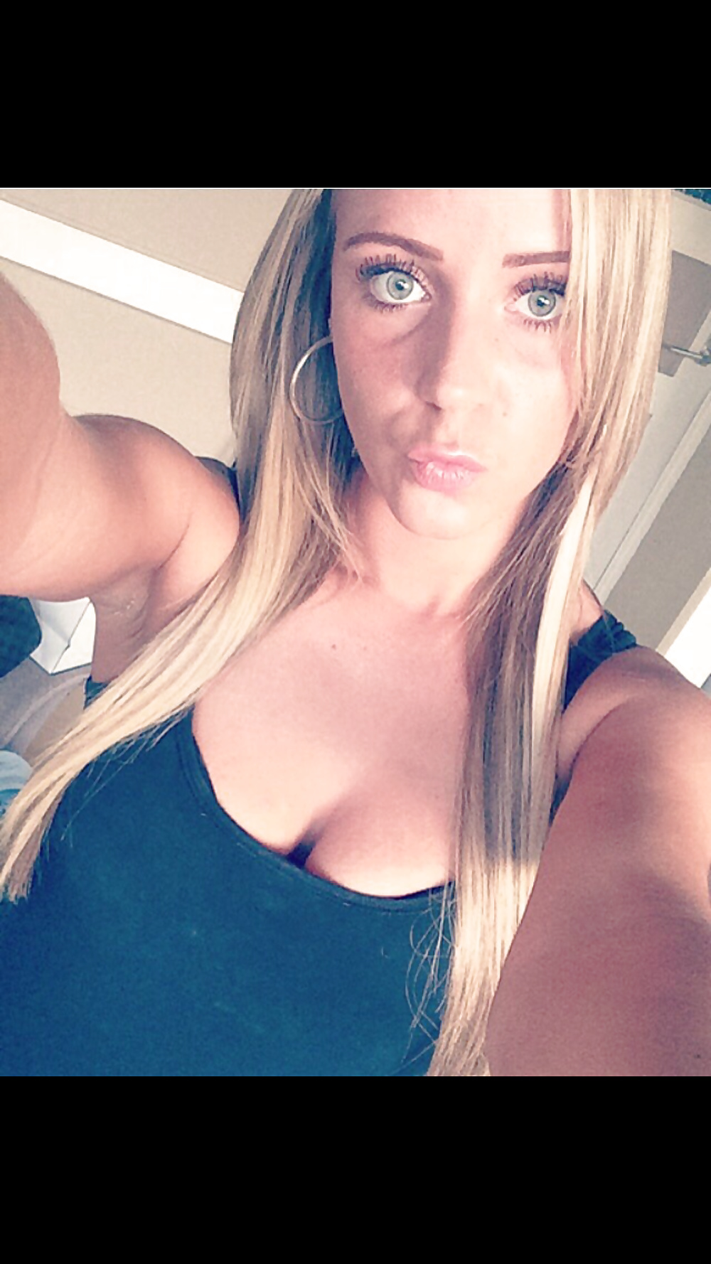 Dutch girls porn pictures