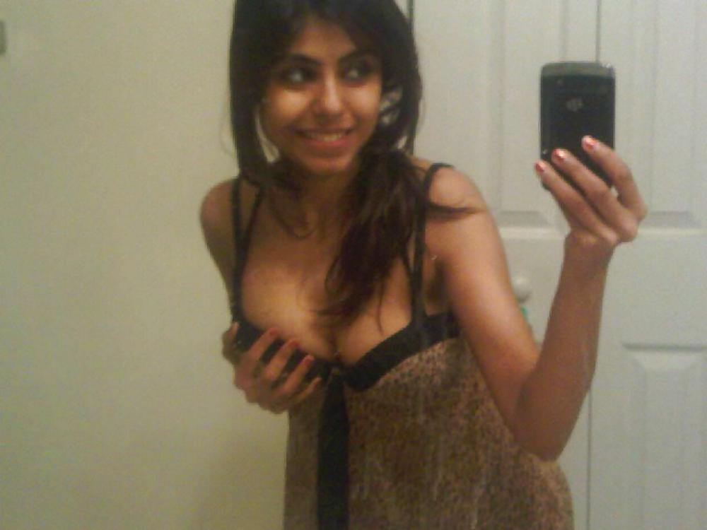 Amateurs Asian Delights 20 - A cute little Indian girl 03 porn pictures