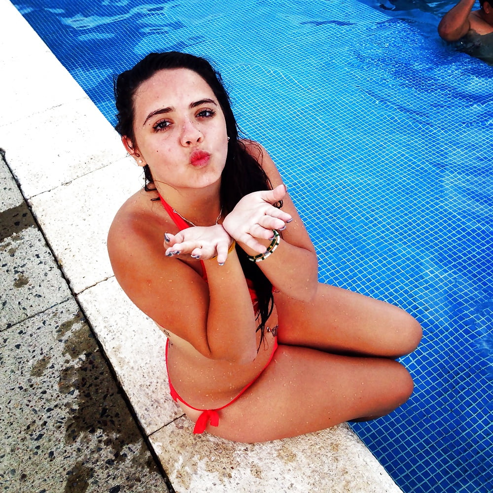 Latina MIX porn pictures