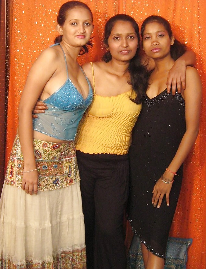 Desi Indian Lesbian Porn Actress Gang Sanjana And Others Free
