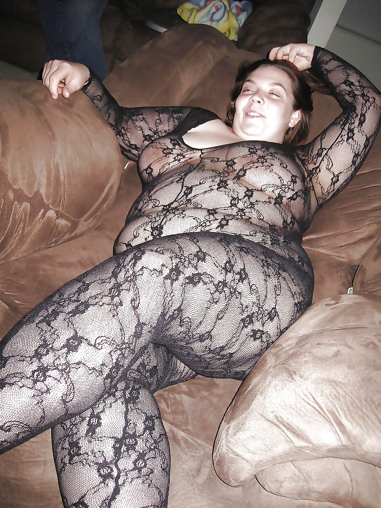 BBW SLUT WIFE IN LACE porn pictures