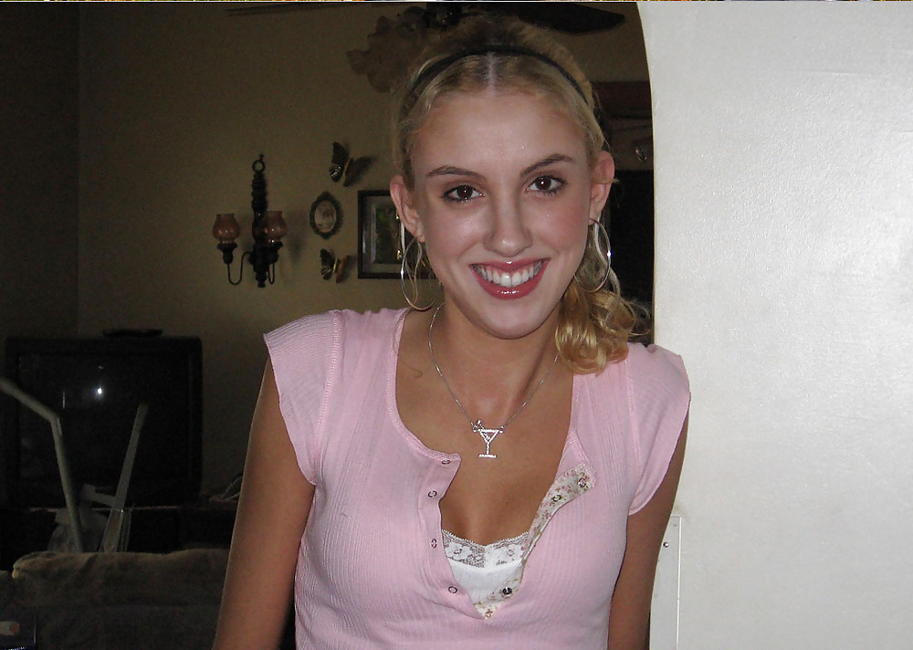Sexy young Rachel porn pictures