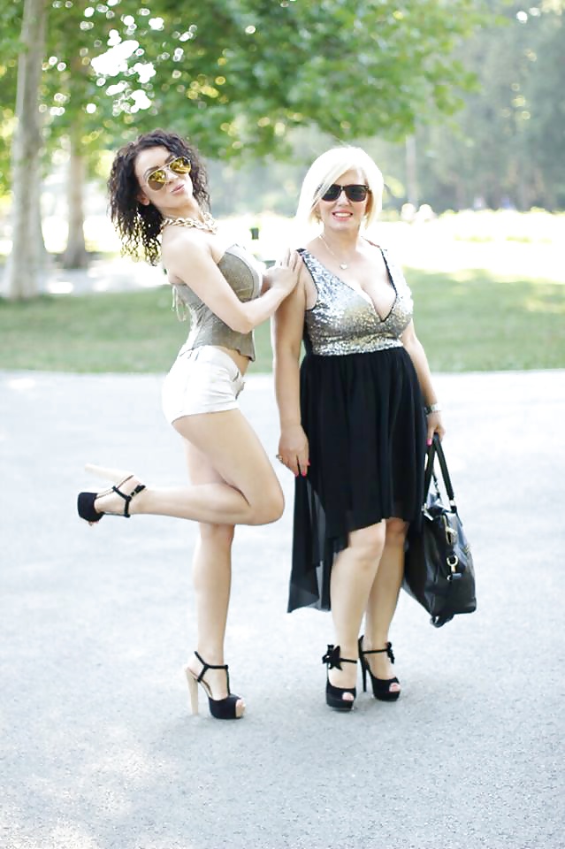 Majka i cerka ... porn pictures